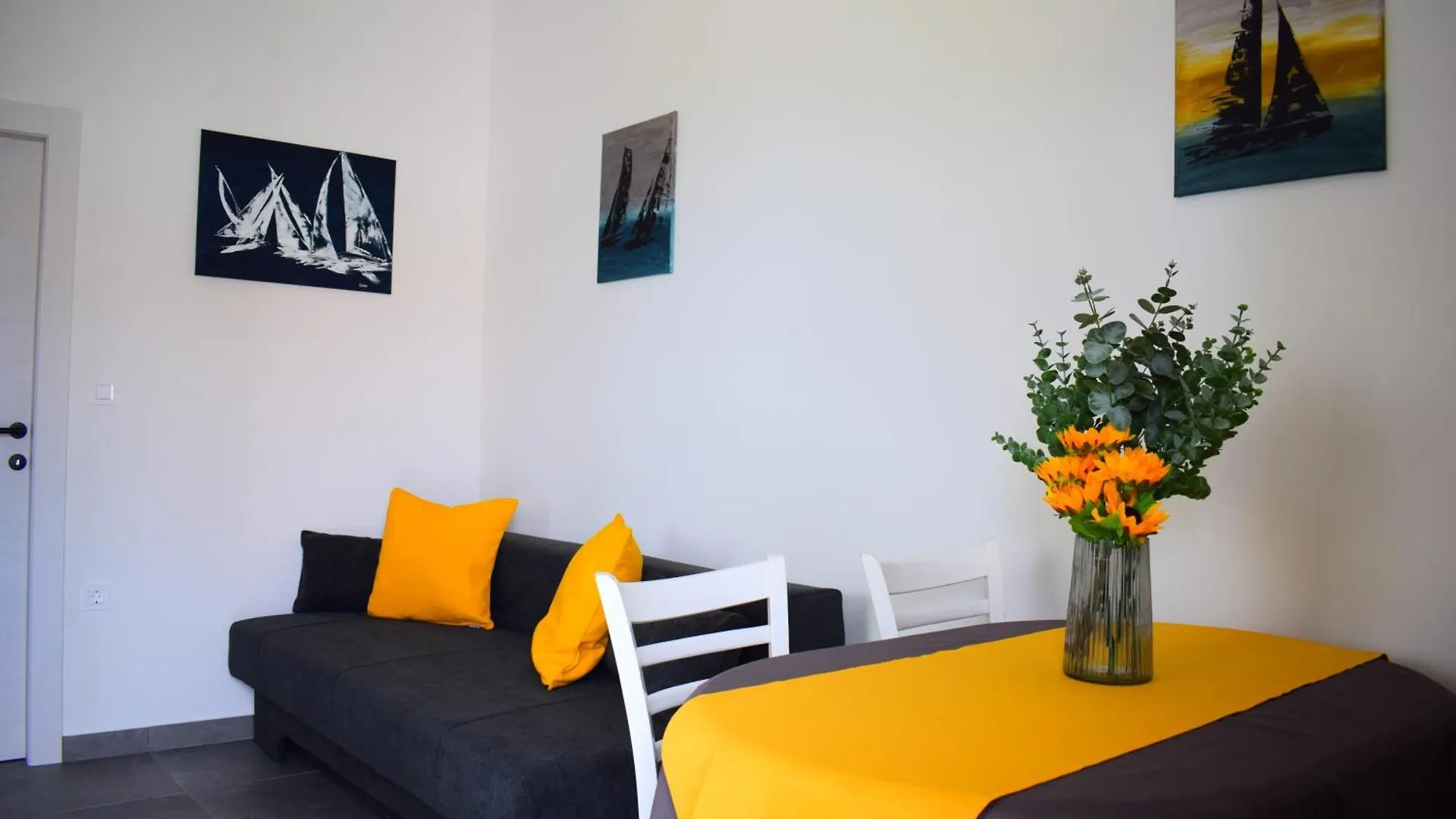 Apartments Maestral Malinska Kroatien