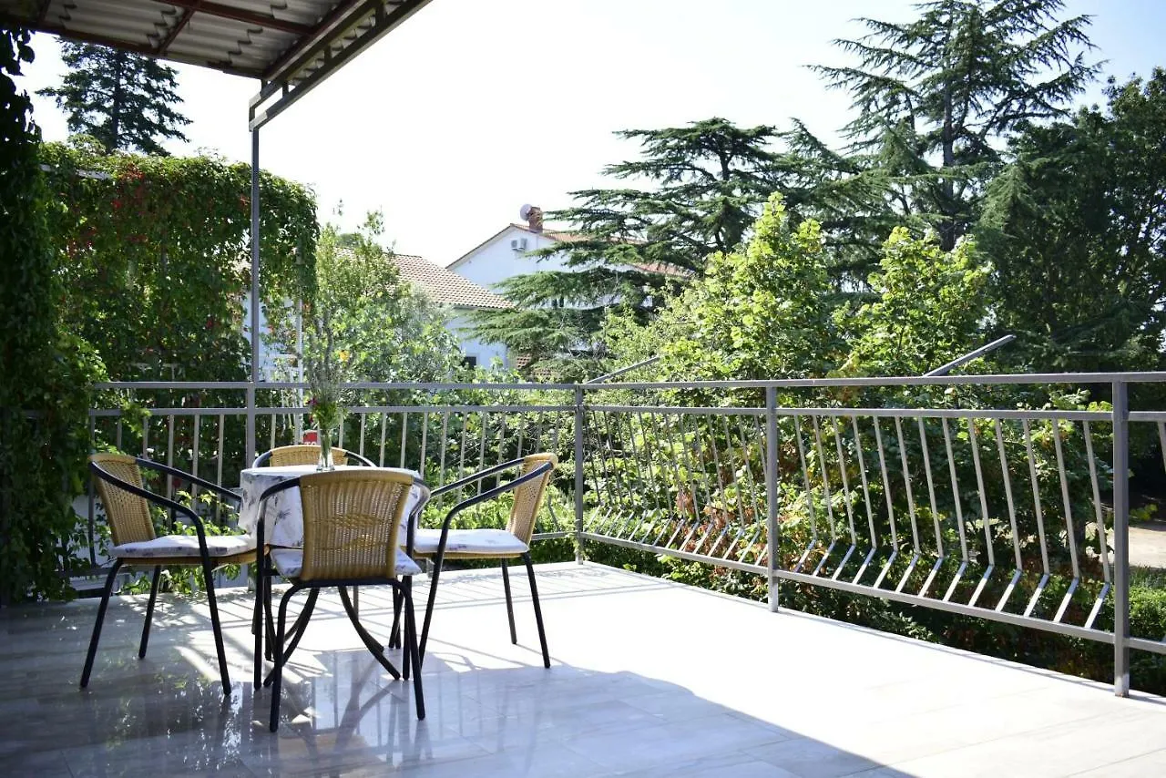 Apartments Maestral Malinska