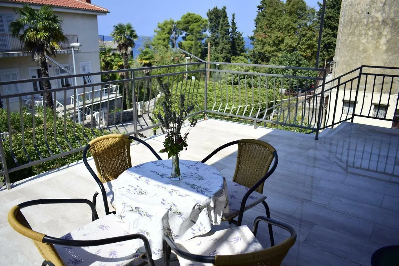 Apartments Maestral Malinska