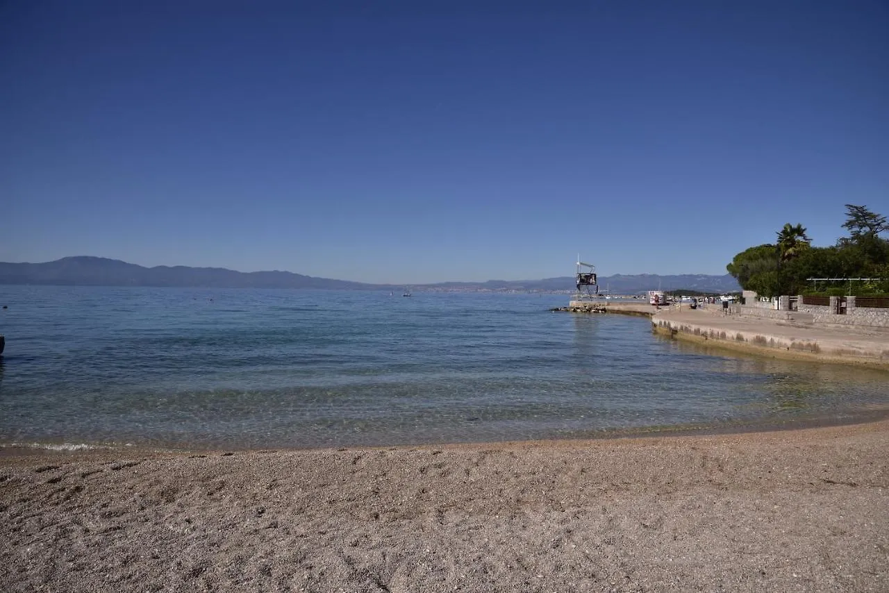 Apartments Maestral Malinska Κροατία