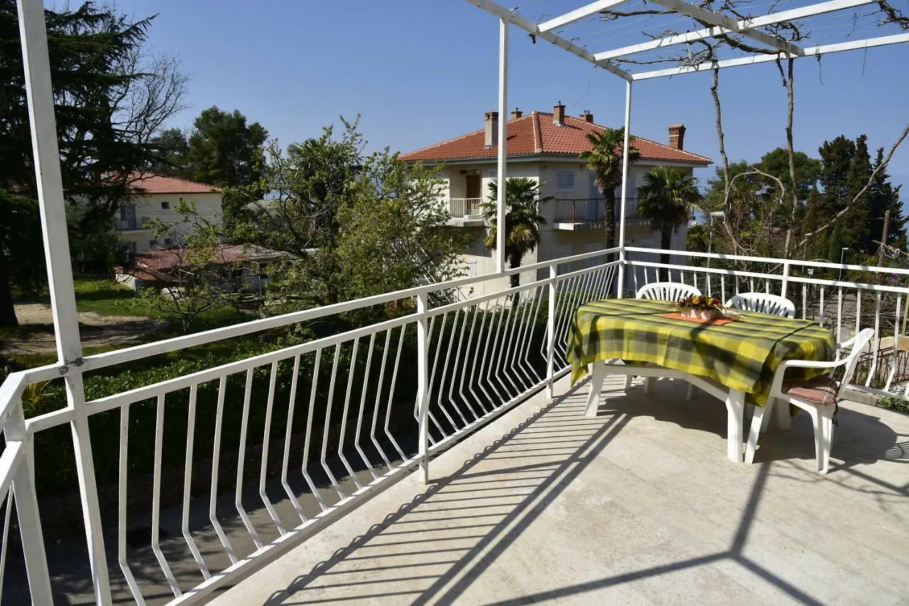 Apartments Maestral Malinska
